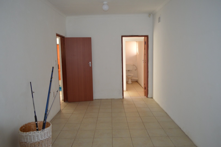 4 Bedroom Property for Sale in Wilkoppies North West